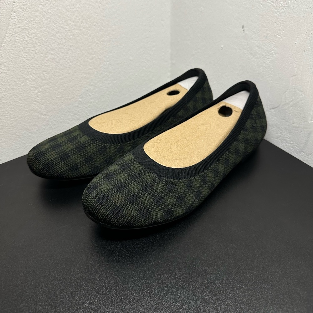 NEW Vivaia Claire Walker Round-Toe Ballet Flats Green Plaid Women’s EU 40 US 9